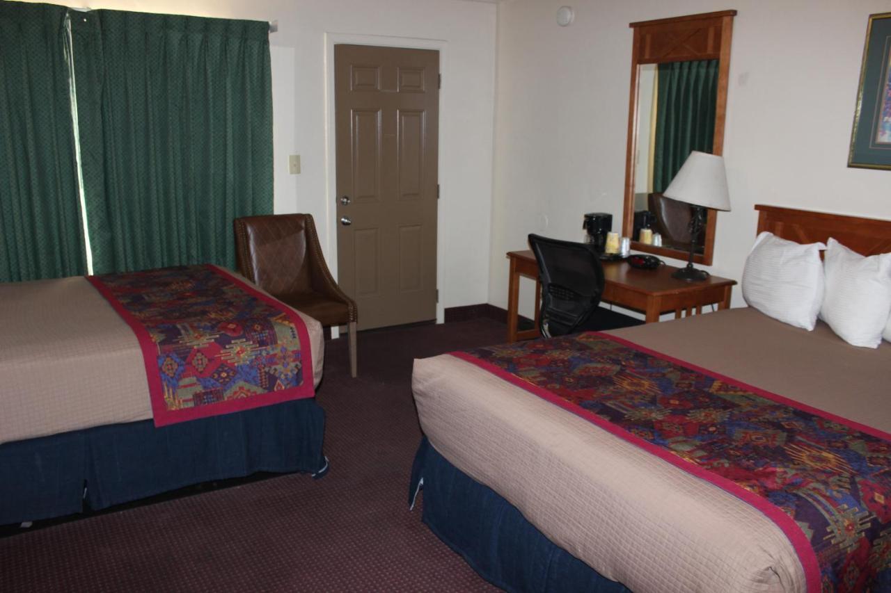 Dixie Palm Motel St. George Exterior photo